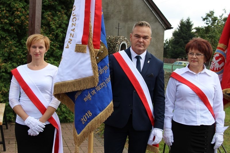 Szkoła w Kierzu Niedźwiedzim otrzymała imię rotmistrza Witolda Pileckiego (ZDJĘCIA)