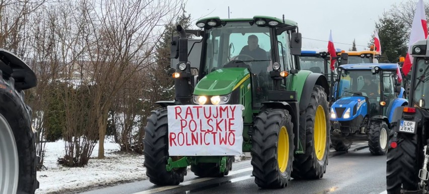 Rolnicy protestują w powiecie opatowskim. Na zdjęciu...
