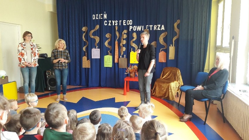 Przedszkolaki mówią „nie” smogowi. Dzieci w Integracyjnym Przedszkolu Samorządowym numer 27 w Kielcach dużo wiedzą o ekologii [ZDJĘCIA]