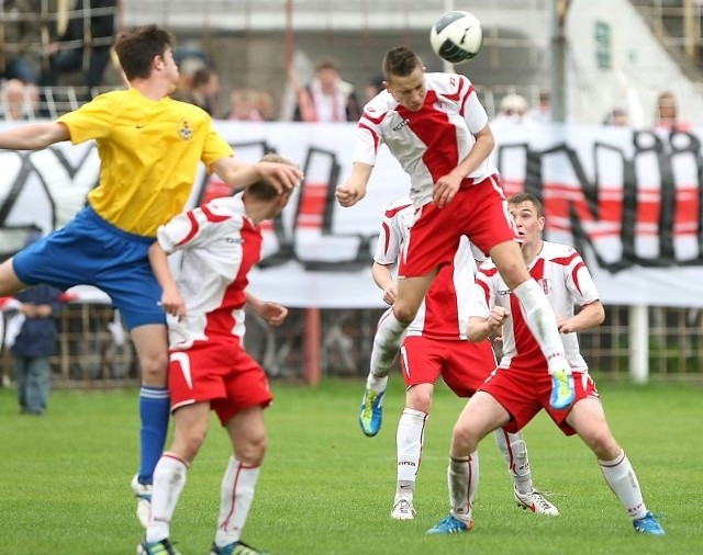 Piłkarze ŁKS byli górą w juniorskich derbach z UKS SMS.
