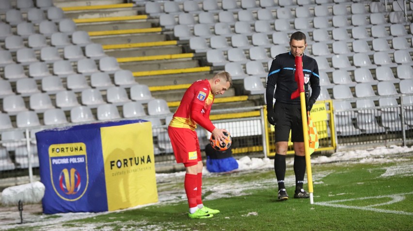Fortuna 1 Liga. Korona Kielce wygrała z GKS Jastrzębie 2:0 po bramkach Jacka Podgórskiego i Filipe Oliveiry