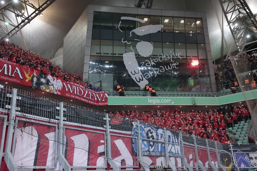 Kibice Widzewa Łódź na meczu z Legią Warszawa