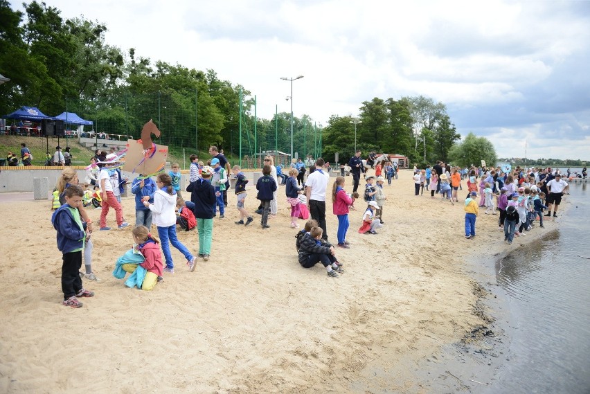 Plaża w Lusowie  (gmina Tarnowo Podgórne) jest położona nad...