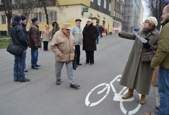 Większość mieszkańców uważa, że zamiast drogi dla rowerzystów powinny powstać miejsca postojowe.