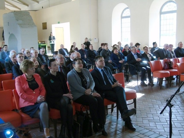 W konferencji naukowej wzięli udział przedstawiciele Zarządu Powiatu. 