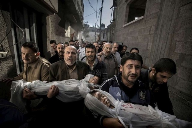 Zdjęcie roku - praca Paula Hansena zatytułowana "Strefa Gazy"