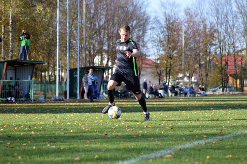 4 liga. Błękitni pokonali Stal II Stalowa Wola 2:0 [RELACJA, ZDJĘCIA]