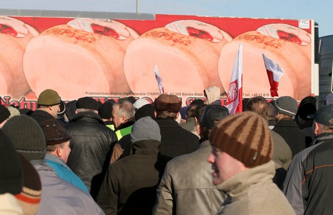 Lepper pomoże albo od miecza zginie