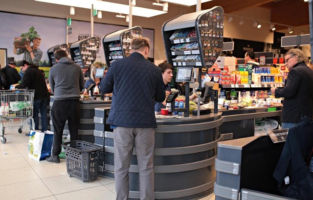 Niedziela 31 marca będzie handlowa. Zrobimy więc zakupy w takich sieciach jak np. Lidl, Biedronka czy Tesco