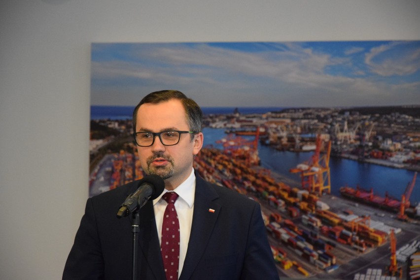 Rusza proces inwestycyjny Drogi Czerwonej, która ma połączyć Port Gdynia i Obwodnicę Trójmiasta