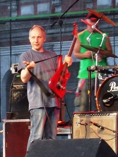 Kuba Sienkiewicz z Elektrycznych Gitar