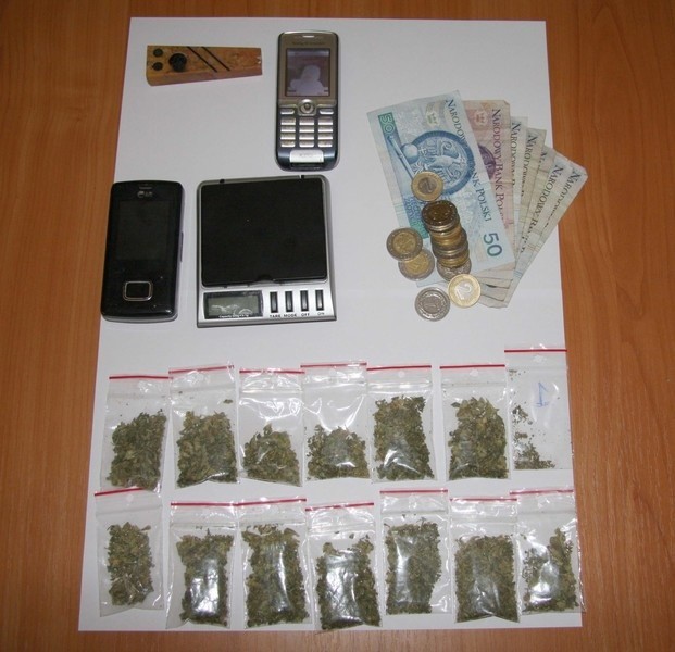 W domu 20 latka znaleziono 10 gram marihuany.
