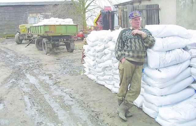 Właściciele specjalistycznych gospodarstw korzystający z nawozów POLIC, w ramach partnerskiego programu mogą liczyć na dodatkowe wsparcie, doradztwo, a nawet badanie gleb.