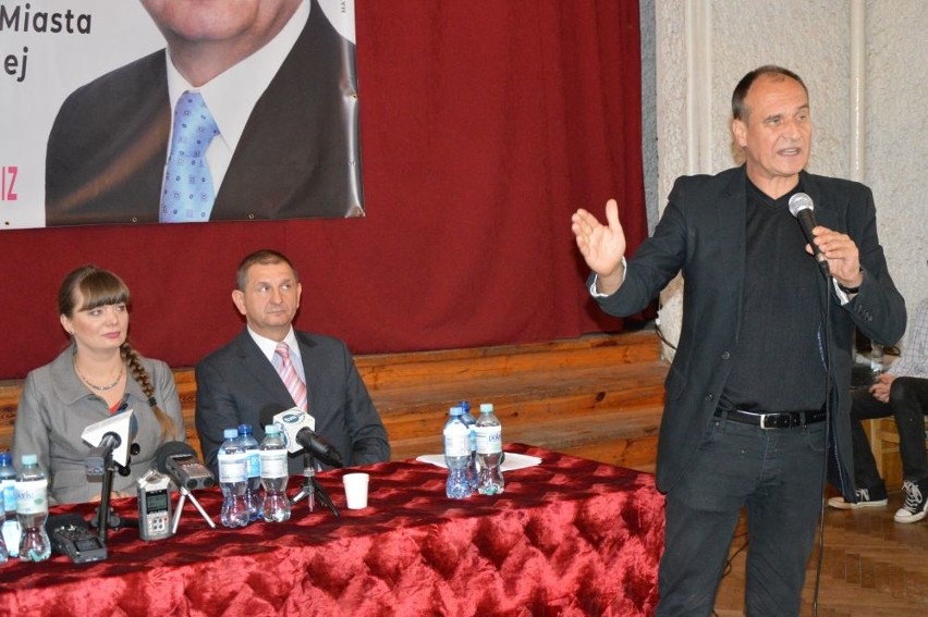 Paweł Kukiz spotkał się z mieszkańcami Skarżyska. Była też prezentacja kandydatów do samorządu (WIDEO, ZDJĘCIA)