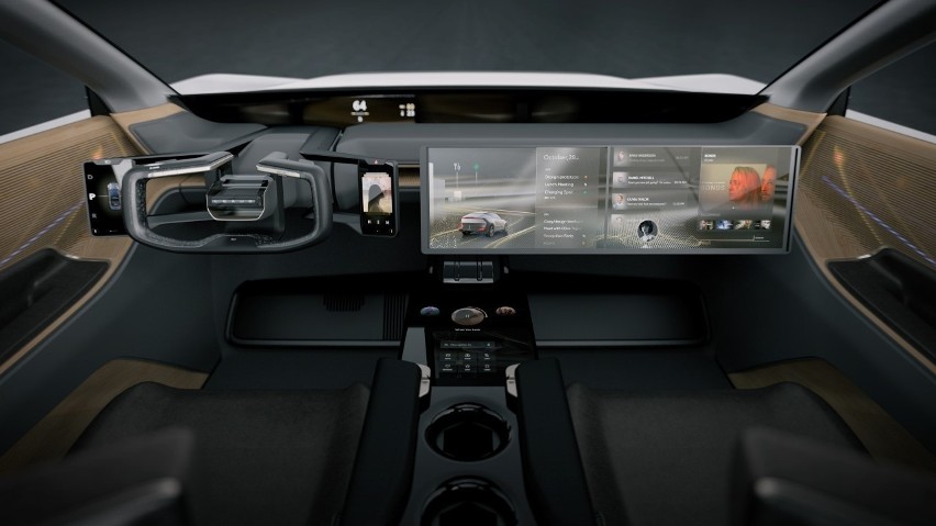 Lexus LF-ZL otrzymuje nowy system operacyjny, którego jednym...