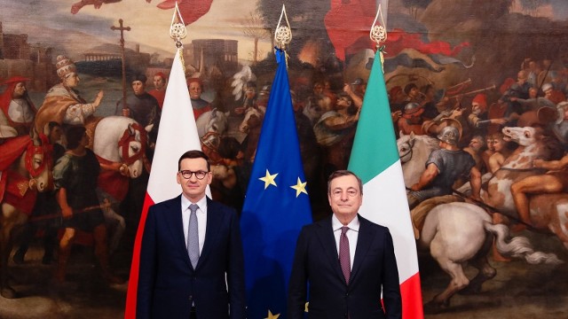 Mateusz Morawiecki w Rzymie. Premier spotkał się z szefem włoskiego rządu. Wśród tematów ostatnie działania Rosji i przyszłość UE