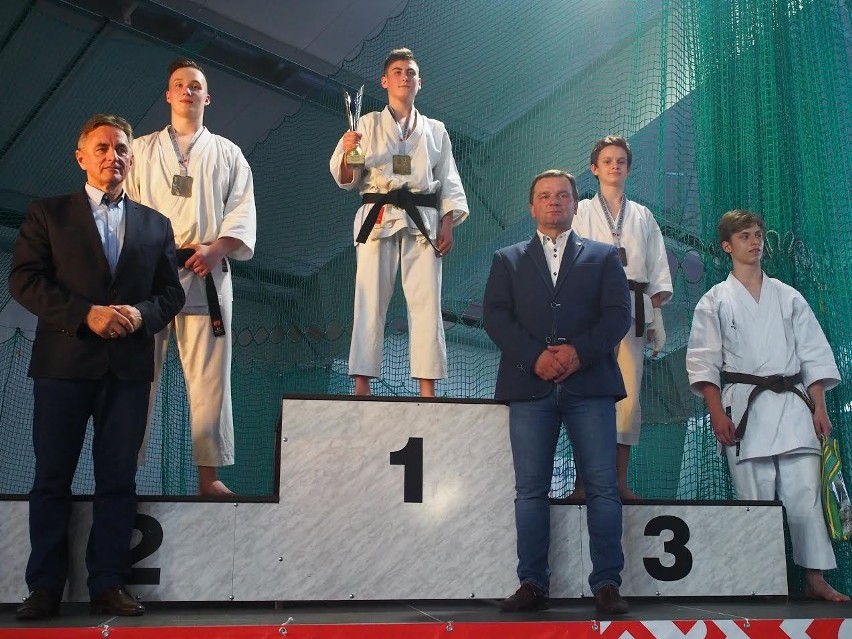 Klaudia Mleko cztery razy na podium MP w karate tradycyjnym