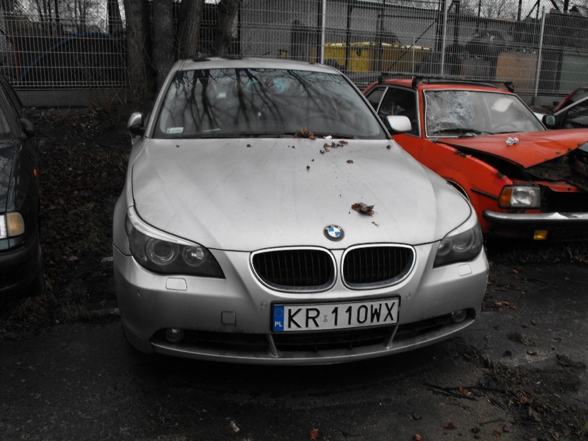 Kraków. ZIKIT wyprzedaje samochody ściągnięte z ulic