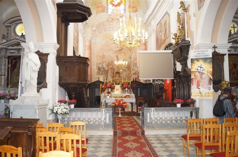 Kościół w Krasnem zwany jest Wawelem Mazowsza.