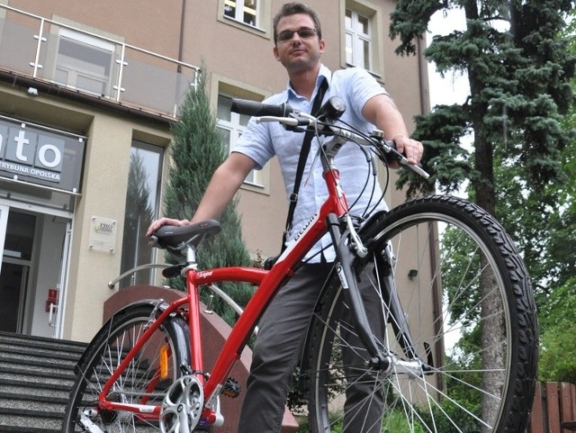 Jako pierwszy swój wygrany rower odebrał Adrian Rupaszewski z Kędzierzyna-Koźla.