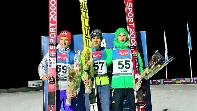 Podium zawodów w Renie. W środku Andrzej Stękała