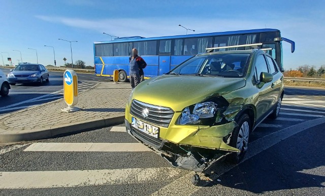 Wypadek na mości Milenijnym we Wrocławiu 29.10.2021