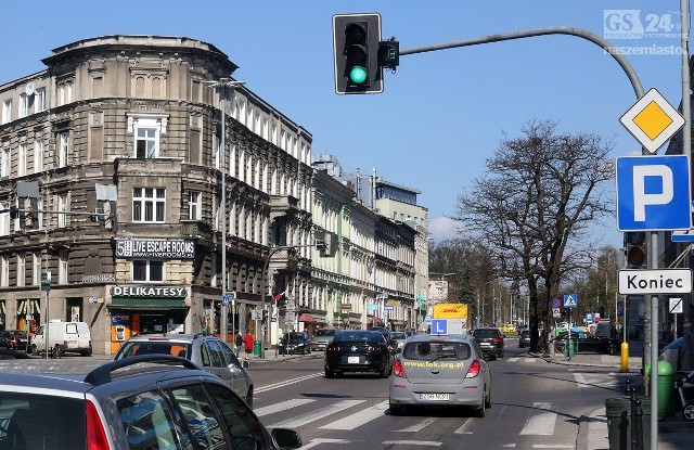 Sekundniki są używane przy stałym cyklu sygnalizacji. Tam, gdzie jest sygnalizacja akomodacyjna, która dostosowuje się do sytuacji na skrzyżowaniu, tych urządzeń nie używa się