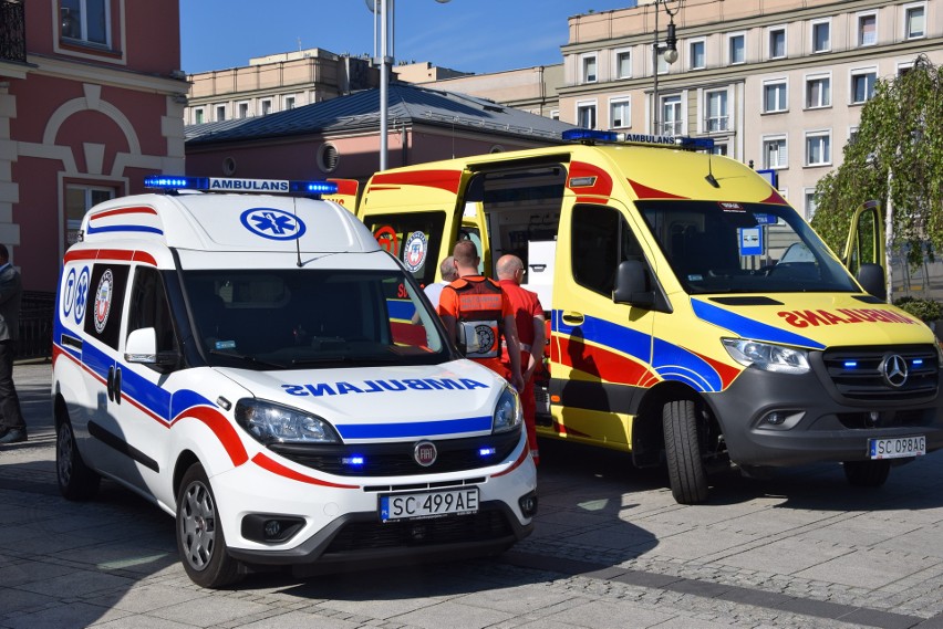 Częstochowskie pogotowie ratunkowe ma trzy nowe karetki...