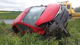 Hajduki Nyskie. Na drodze powiatowej zderzyły się dwa samochody osobowe, dwie osoby zostały poszkodowane