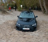 Plażowanie w Gdańsku za 10 tysięcy złotych. Dwa mandaty dla Gruzina w Gdańsku. Utknął na plaży w Jelitkowie