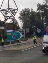 Gliwice: Przy kościele franciszkańskim mężczyzna wymachiwał przedmiotem przypominającym granat. Droga była zablokowana