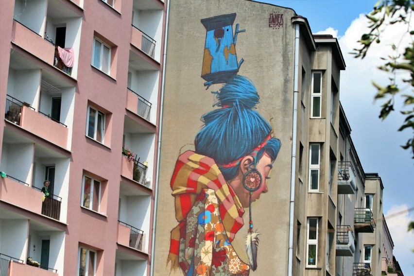 Mural na ulicy Targowej.