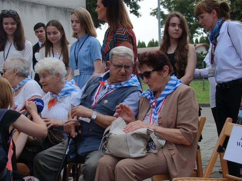 Oświęcim. Obchody 79. rocznicy pierwszego transportu Polaków do niemieckiego obozu Auschwitz [ZDJĘCIA]