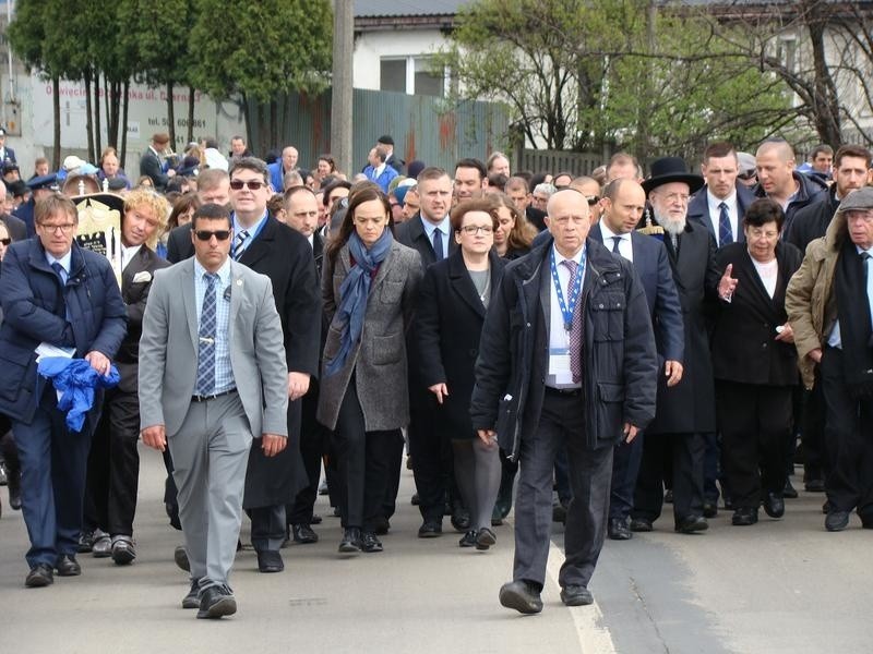 26 Marsz Żywych przeszedł z byłego niemieckiego obozu Auschwitz I do Auschwitz II Birkenau