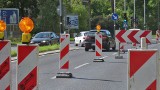 Łódź: Remont skrzyżowania Paradna-Ustronna-Trybunalska opóźniony przez deszcz