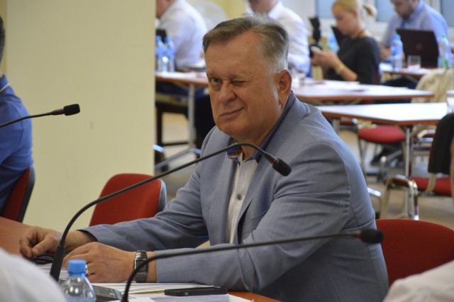 Jerzy Synowiec i jego kancelaria deklarują, że mogą bronić Jurka Owsiaka przez słubickim sądem.