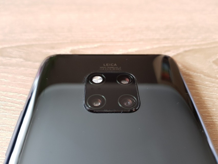 Huawei Mate 20 Pro: wszystkie plusy i minusy, czyli test i recenzja flagowego smartfonu chińskiego producenta