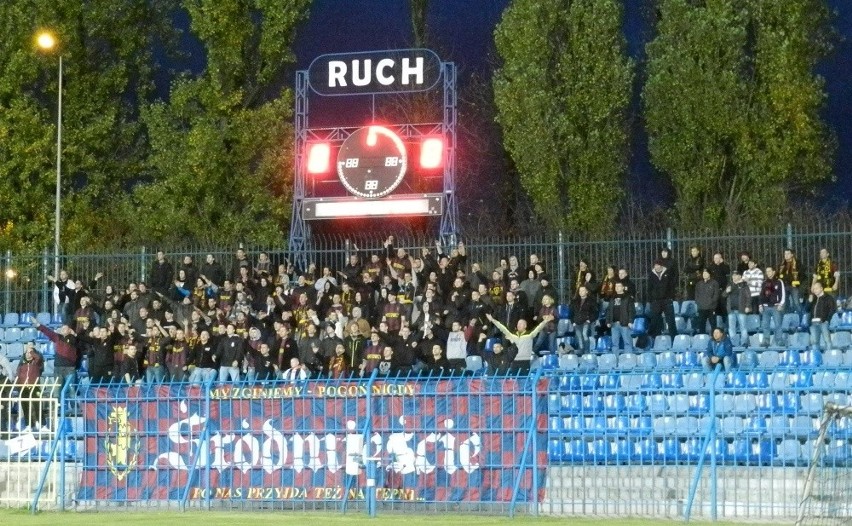 Kibice na meczu Ruch Chorzów - Pogoń Szczecin 1:1 (GALERIA)