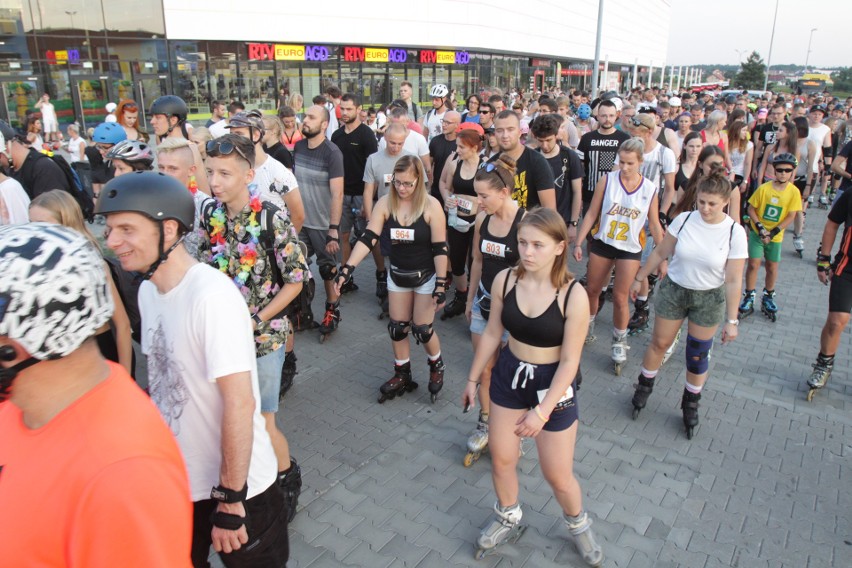 Bikini Nightskating Tychy: setki rolkarzy przejechało...