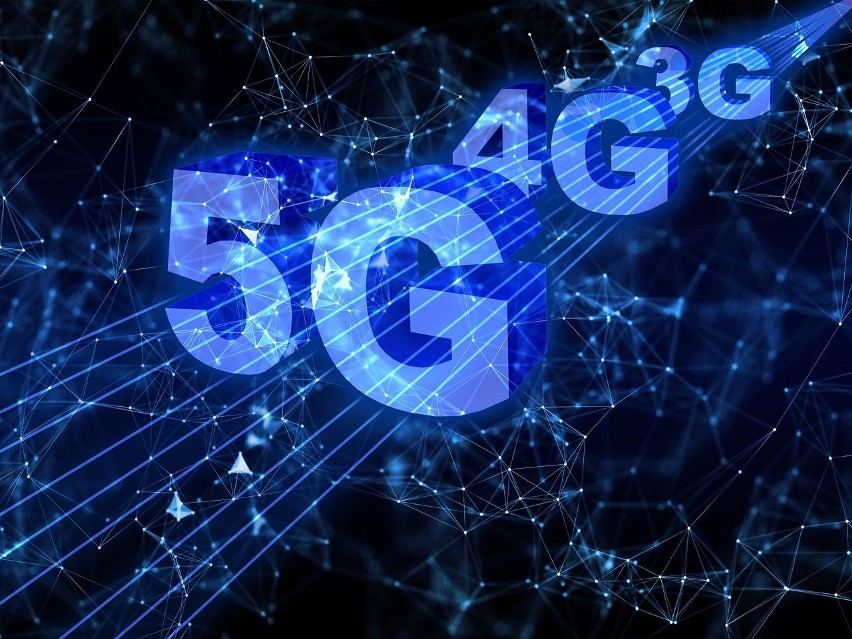 Sieć 5G w czeskim Jeseniku budzi kontrowersje wśród mieszkańców. Ludzie protestują