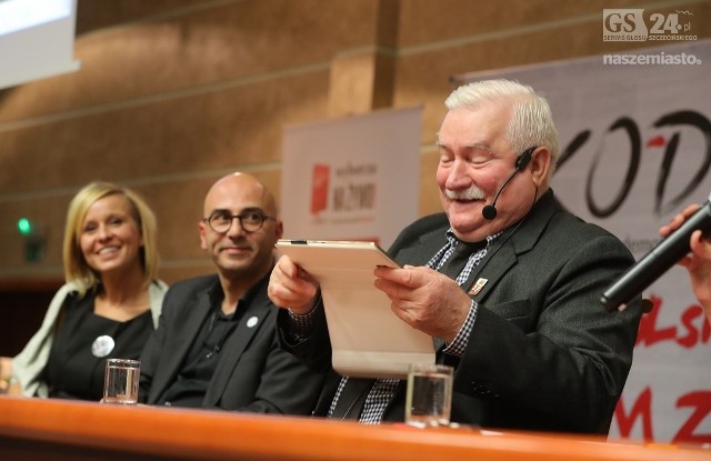 Lech Wałęsa na spotkaniu w Szczecinie.