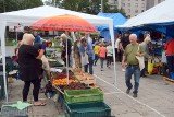 Czereśnie na bazarach w Kielcach w piątek 8 lipca. Pojawił się też agrest i porzeczki. Ile kosztują? Sprawdziliśmy ceny