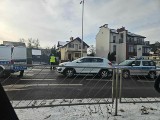 Zderzenie dwóch aut i radiowozu na ulicy Husarskiej Kielcach. W szpitalu trzy osoby