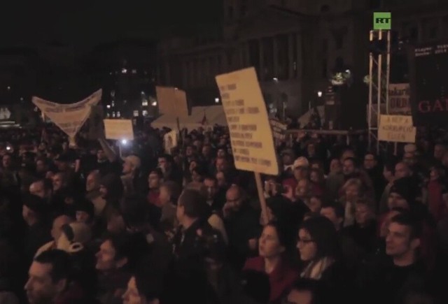 Protest 10 tys. przeciwników Orbana w Budapeszcie