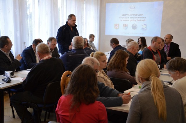 W Jastrzębiu odbyła się debata mieszkańców, władz i policji w sprawie bezpieczeństwa.