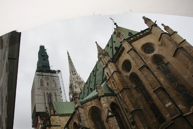 Katedra ma średniowieczną metrykę 