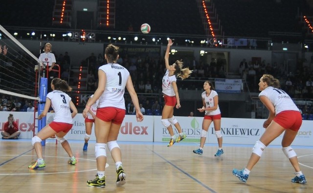 Toruńskie siatkarki po raz drugi zagrają na głownej arenie na Bema. Pierwszy meczu wygrały 3:0.