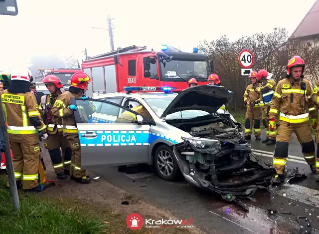 Wypadek w krakowskich Soboniowicach z udziałem radiowozu