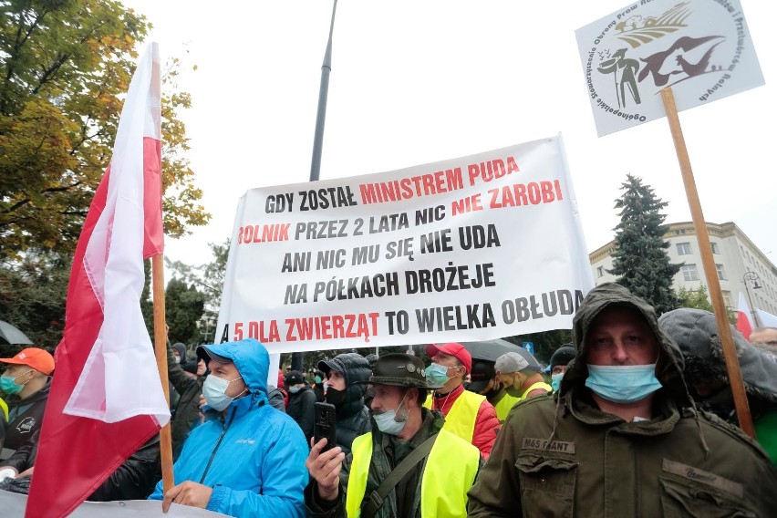 Tak wyglądał protest rolników 13 października 2020 w...