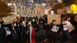 Powiększa się Strajk Kobiet w Strzelcach Opolskich. Uczestnicy protestowali pomimo deszczu